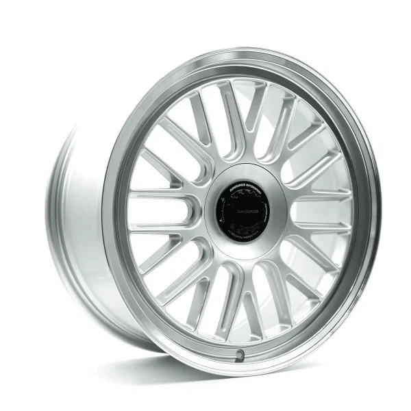 Superspeed – RF01 NEO – Silver – 18″x8.5″ 35mm – Summer Wheels – RF01N18085355100SL